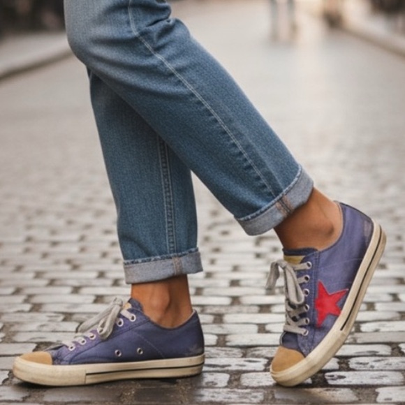 GOLDEN GOOSE VSTAR2 Laminated Metallic Leather Sneakers